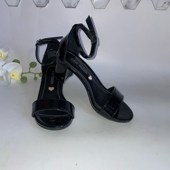 Steve Madden Black Heels with Ankle Strap - Picture 6 of 9